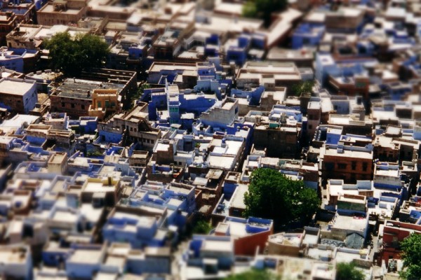 PhotoDemon's line selection tool was combined with Gaussian Blur to simulate this fake miniature photograph of the city of Jodhpur.  (Photograph and concept taken from this Wikipedia article.)